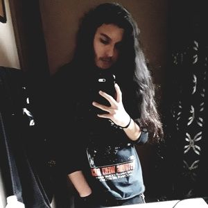 Meet your Posher, Isaac